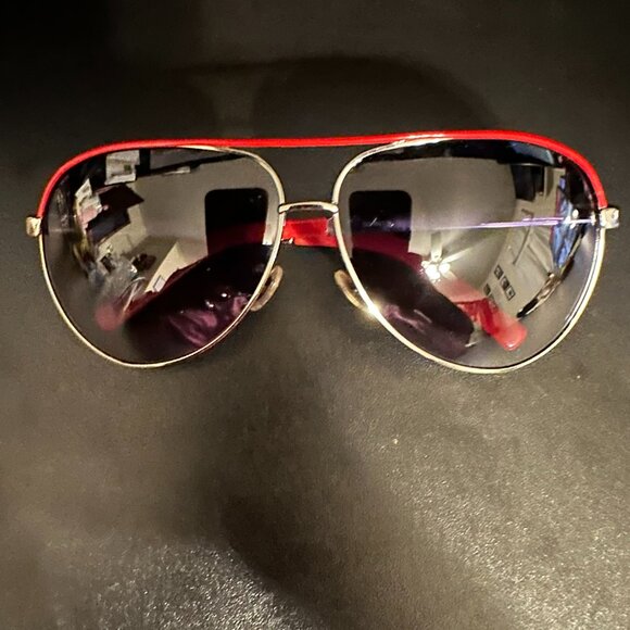 Gucci Aviator Sunglasses GG 1827/S - Timeless Elegance and Sophistication